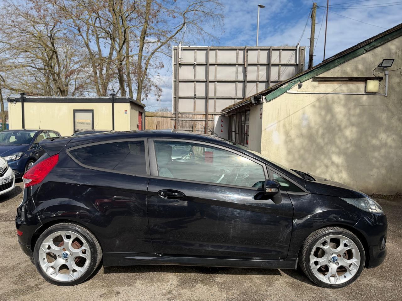 Used Ford Fiesta 2009 for sale - 78184260: Photo 10