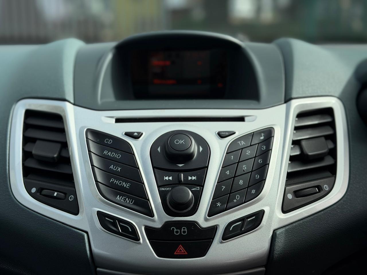 Used Ford Fiesta 2009 for sale - 78184260: Photo 14