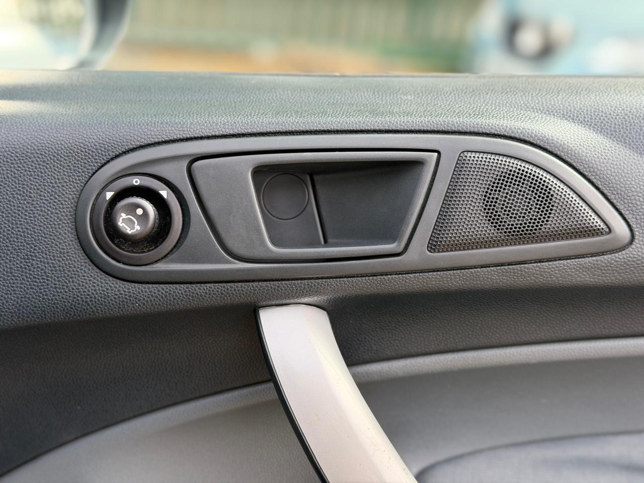 Used Ford Fiesta 2009 for sale - 78184260: Photo 23