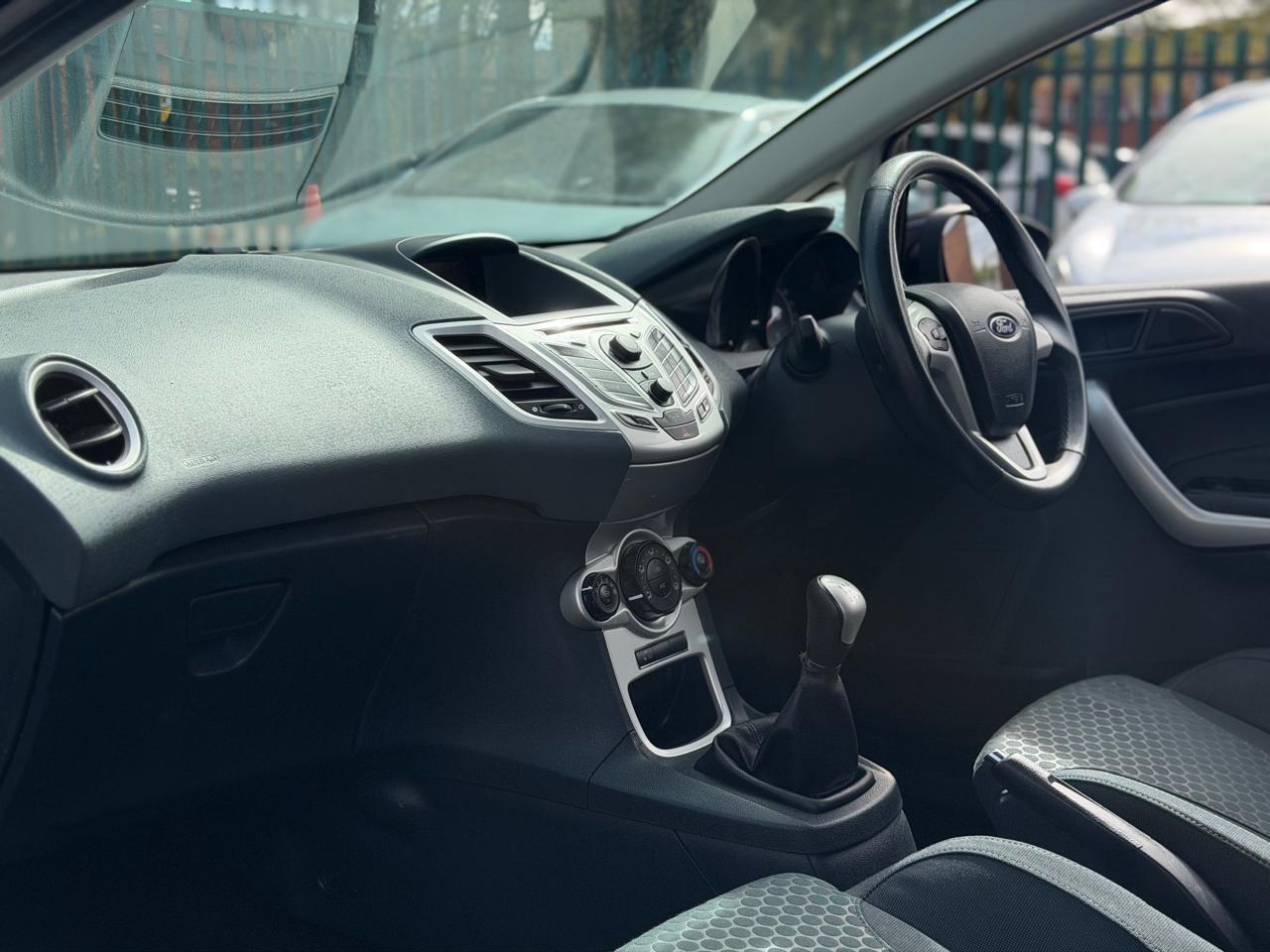 Used Ford Fiesta 2009 for sale - 78184260: Photo 31