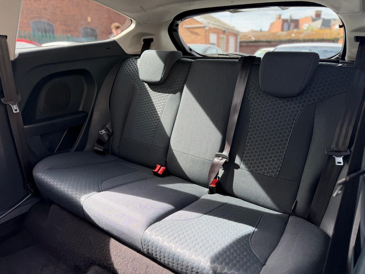 Used Ford Fiesta 2009 for sale - 78184260: Photo 32