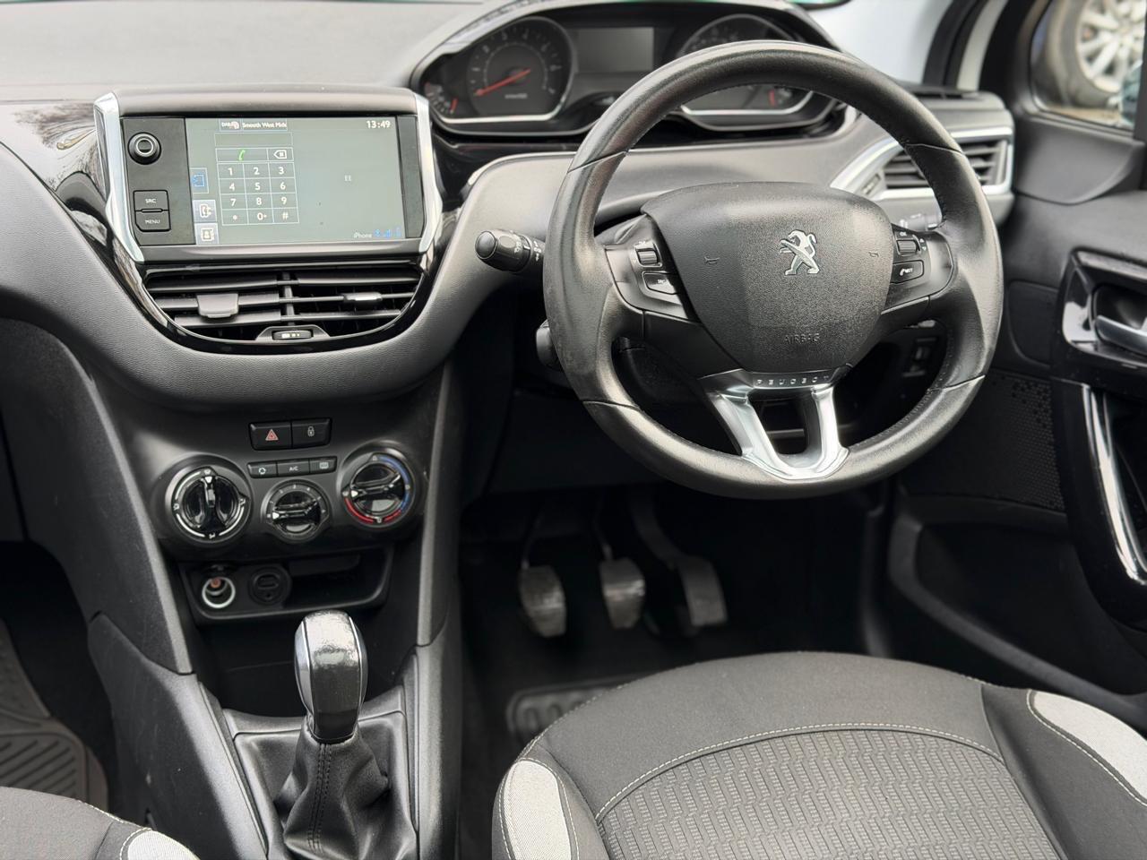 Used Peugeot 208 2014 for sale - 77278542: Photo 13