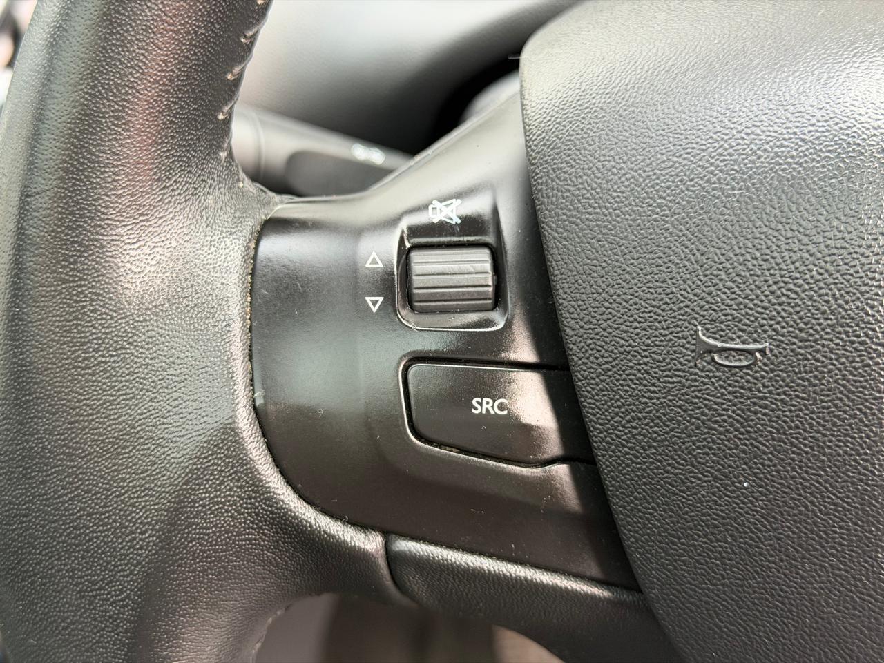 Used Peugeot 208 2014 for sale - 77278542: Photo 22