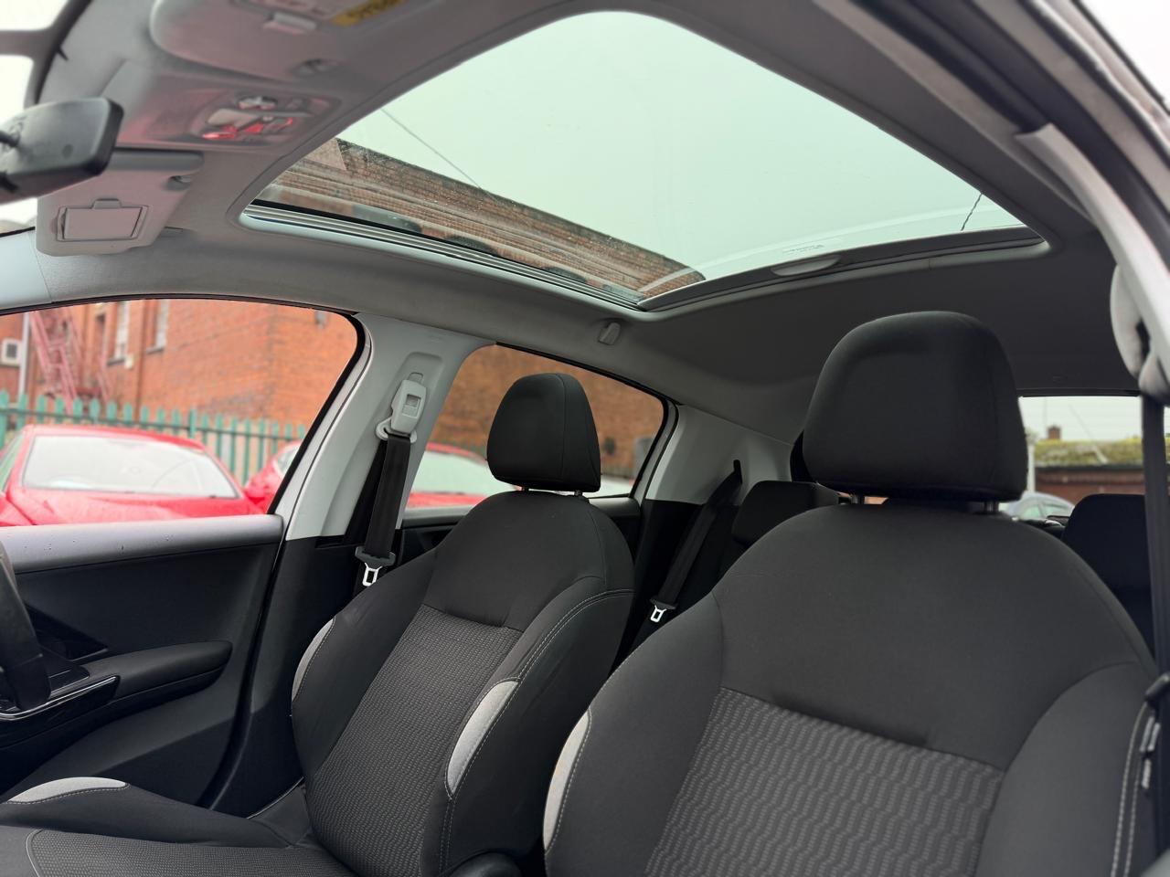 Used Peugeot 208 2014 for sale - 77278542: Photo 35