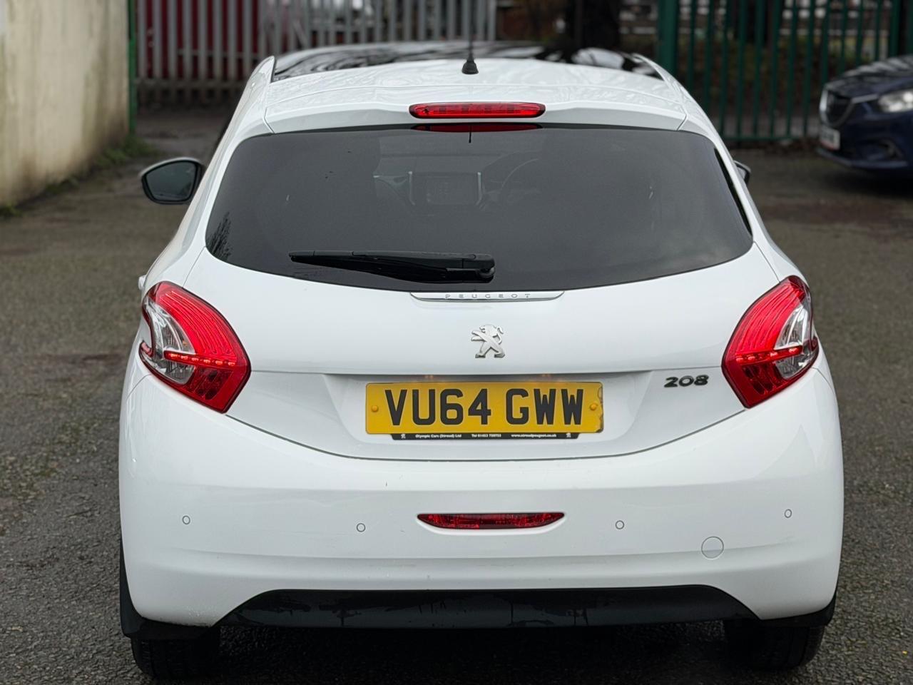 Used Peugeot 208 2014 for sale - 77278542: Photo 9
