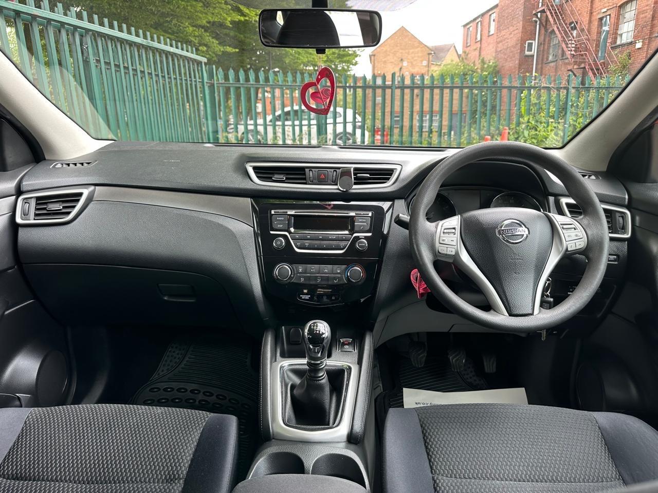 Used Nissan Qashqai 2014 for sale - 77170688: Photo 2