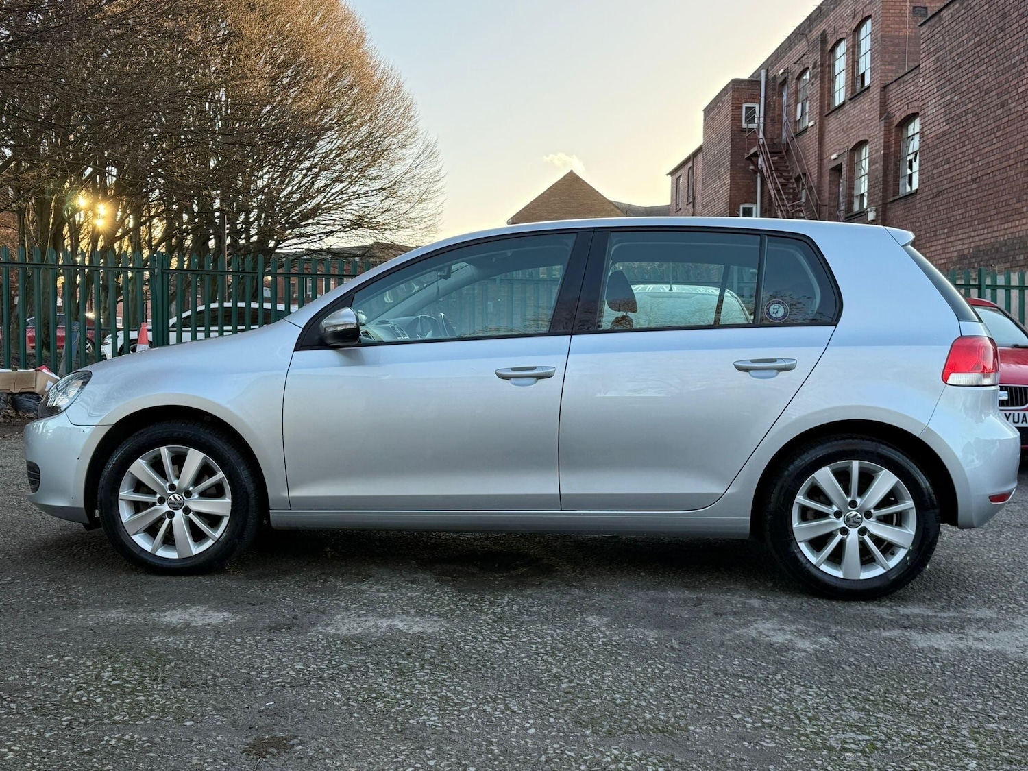 Used Volkswagen Golf for sale - 77854127: Photo 7