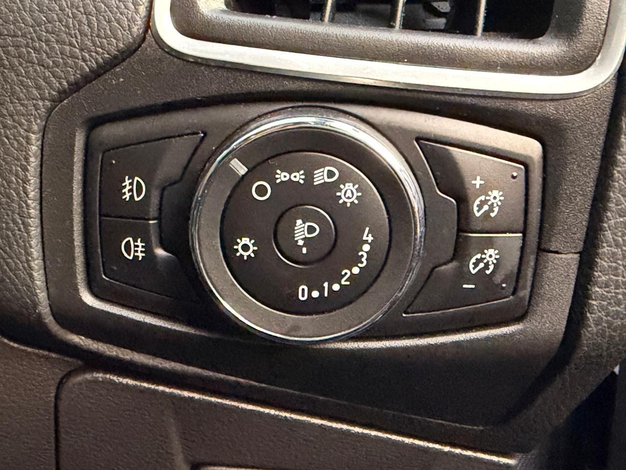 Used Ford Focus 2014 for sale - 77170670: Photo 23