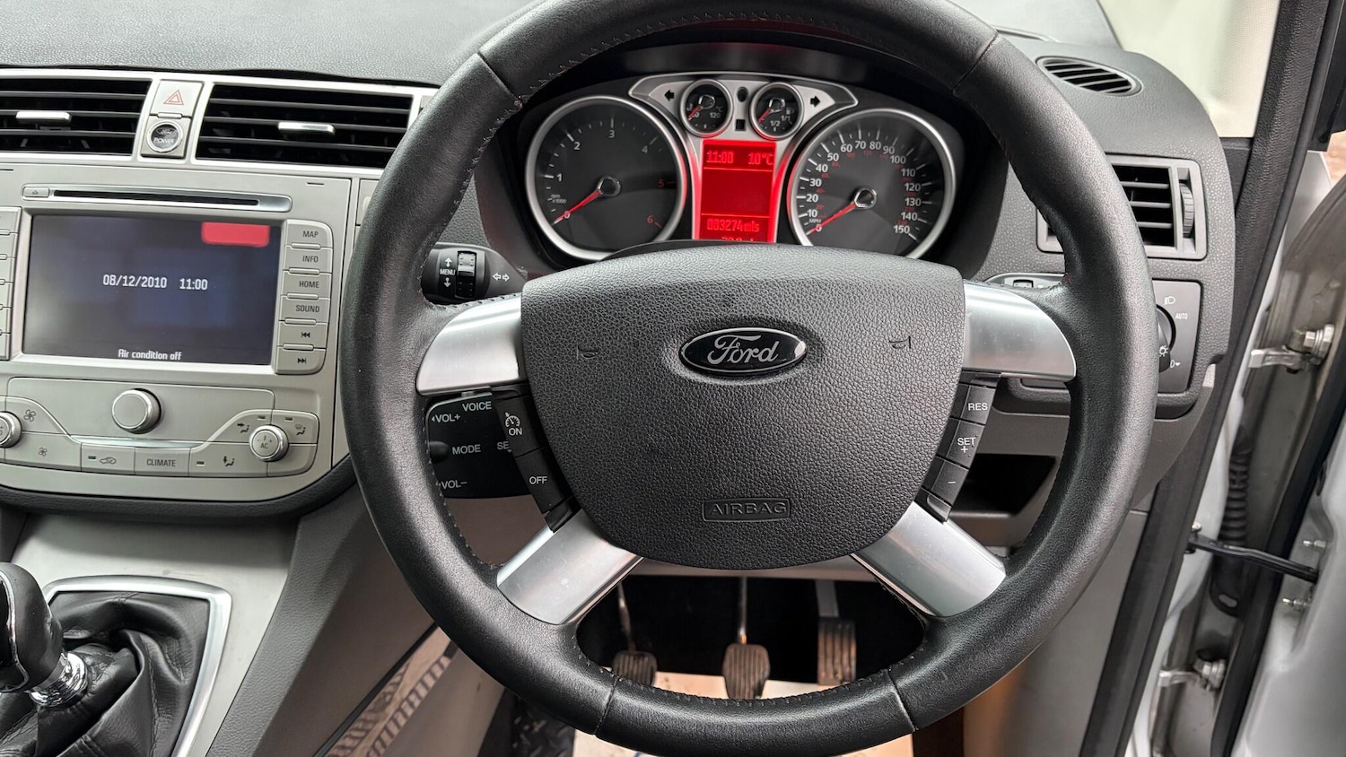 Used Ford Kuga 2011 for sale - 77291383: Photo 13