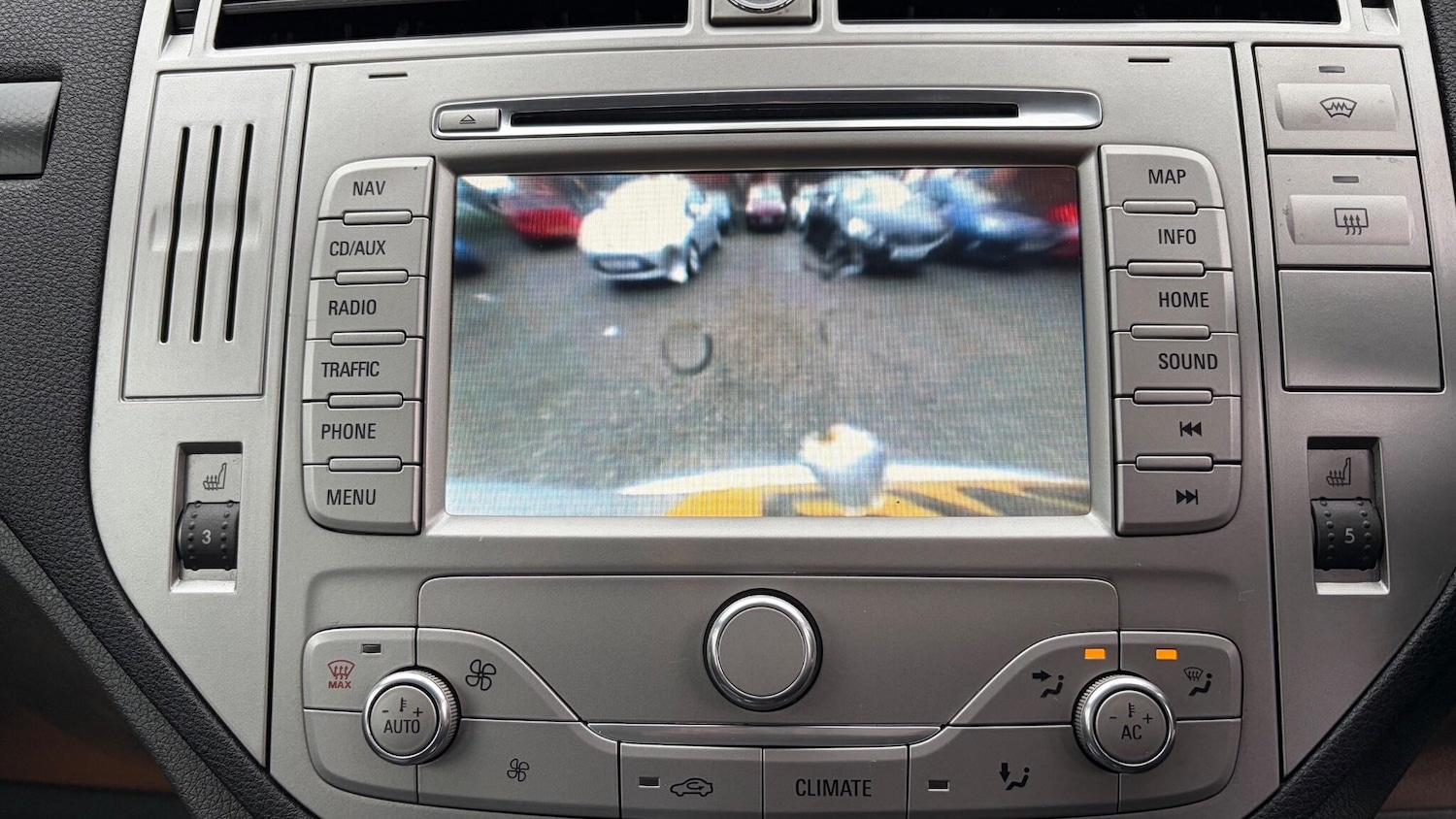 Used Ford Kuga 2011 for sale - 77291383: Photo 18