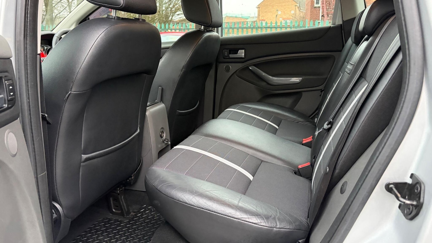 Used Ford Kuga 2011 for sale - 77291383: Photo 37