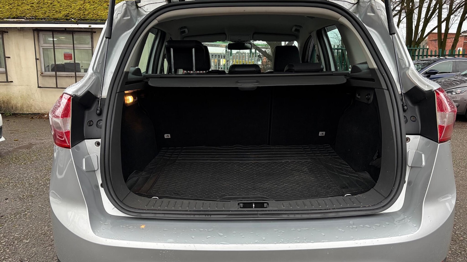 Used Ford Kuga 2011 for sale - 77291383: Photo 39