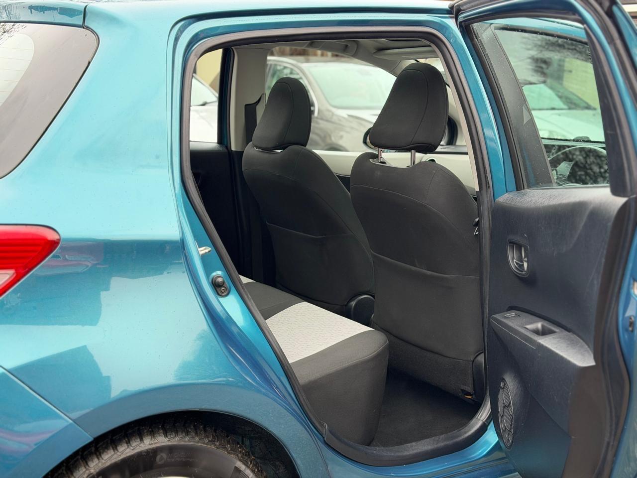 Used Toyota Yaris 2013 for sale - 77358940: Photo 28