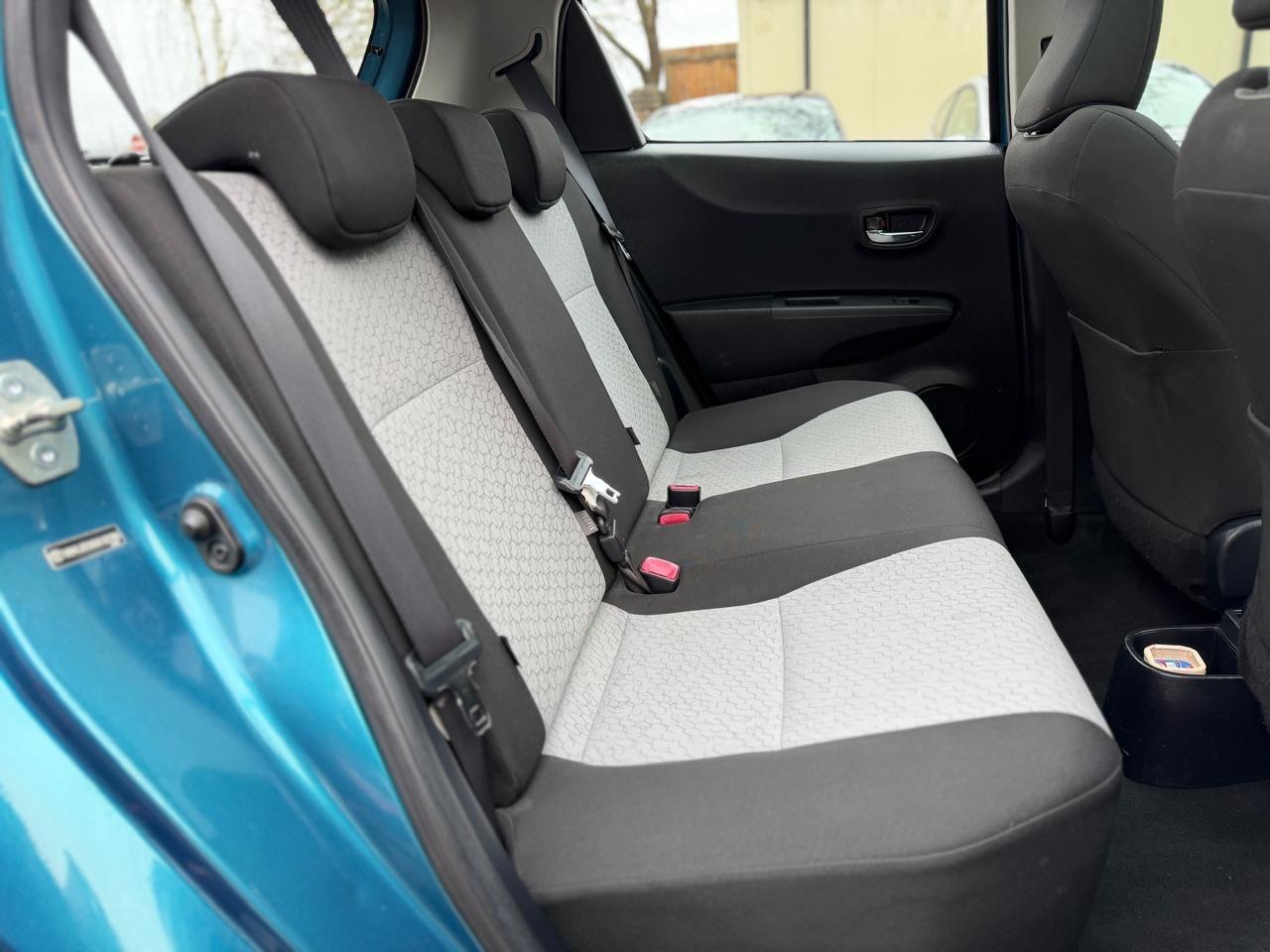 Used Toyota Yaris 2013 for sale - 77358940: Photo 29