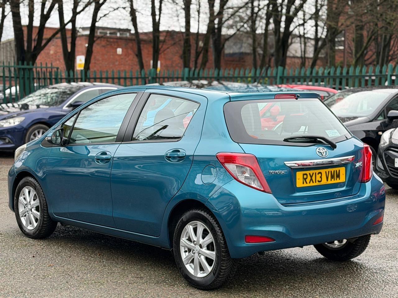 Used Toyota Yaris 2013 for sale - 77358940: Photo 7