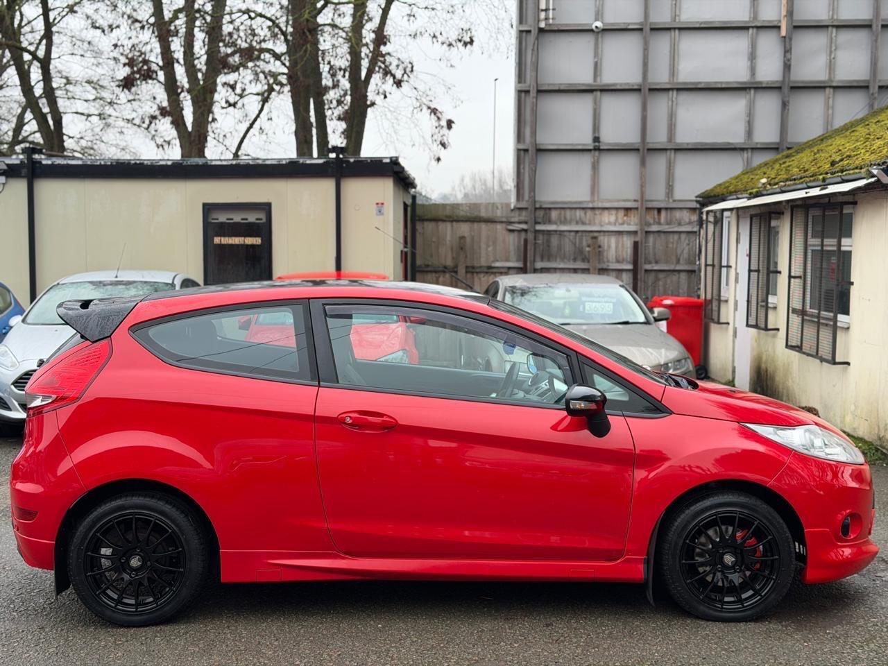 Used Ford Fiesta 2010 for sale - 77170665: Photo 11