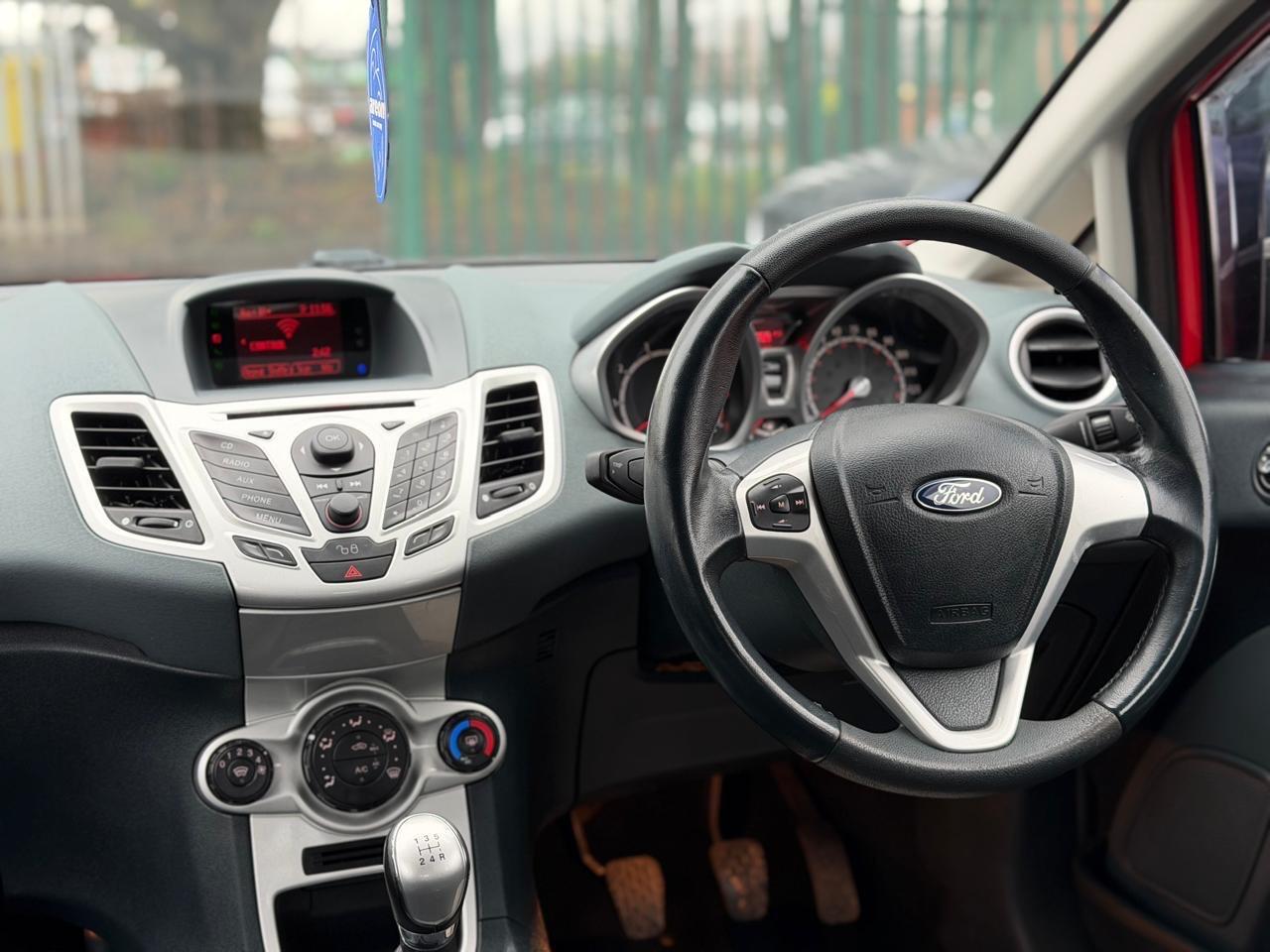 Used Ford Fiesta 2010 for sale - 77170665: Photo 12