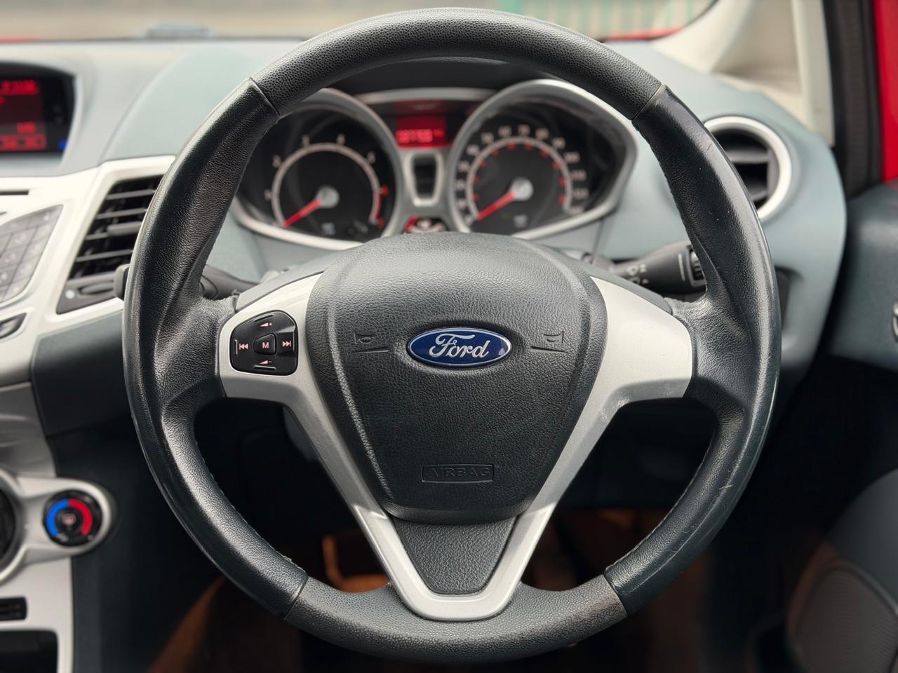 Used Ford Fiesta 2010 for sale - 77170665: Photo 13