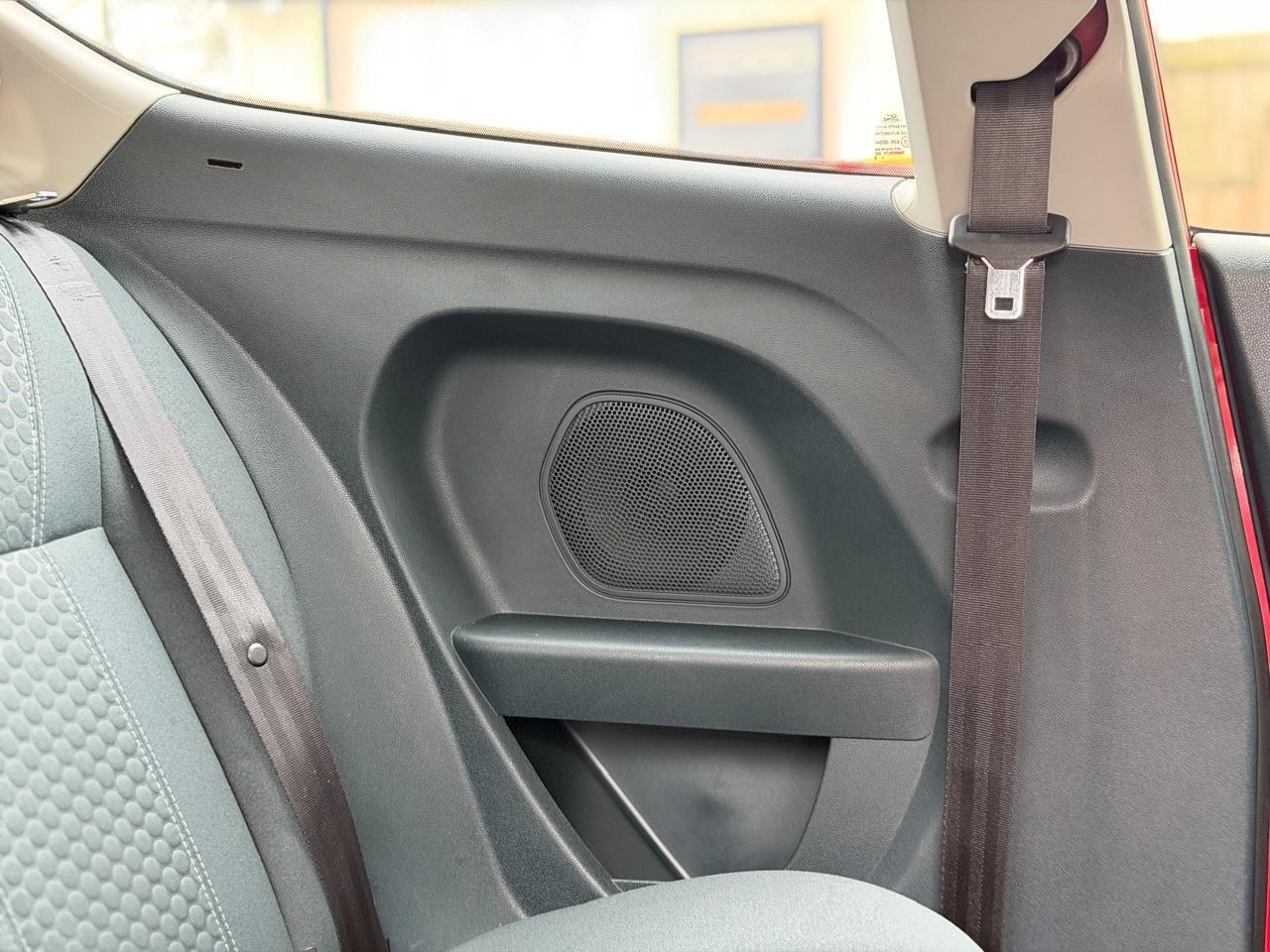 Used Ford Fiesta 2010 for sale - 77170665: Photo 28