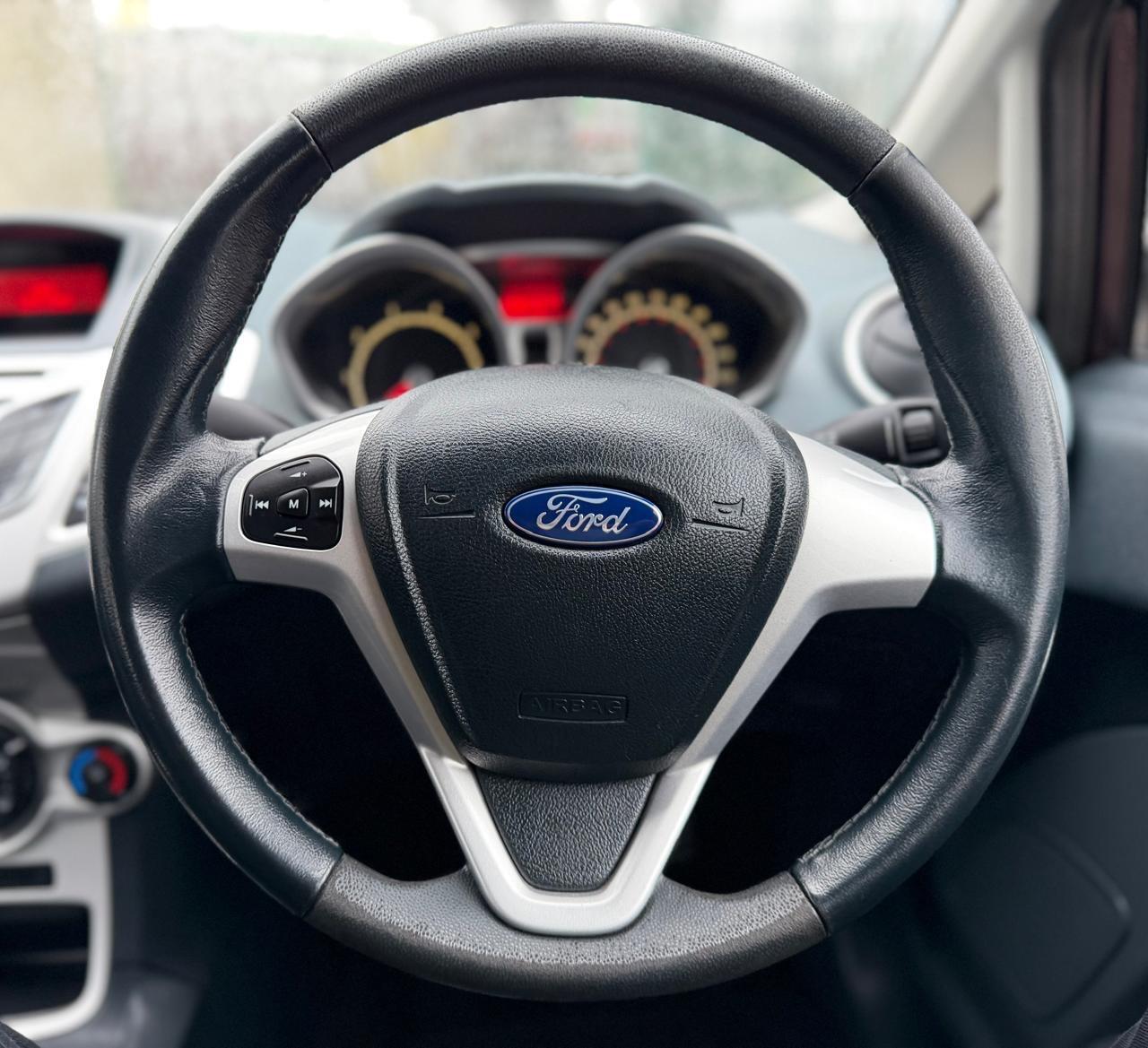 Used Ford Fiesta 2010 for sale - 77550306: Photo 12