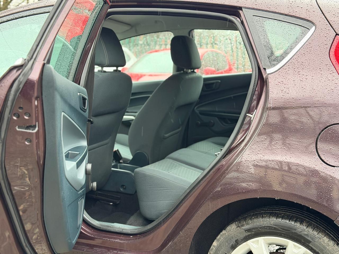 Used Ford Fiesta 2010 for sale - 77550306: Photo 29