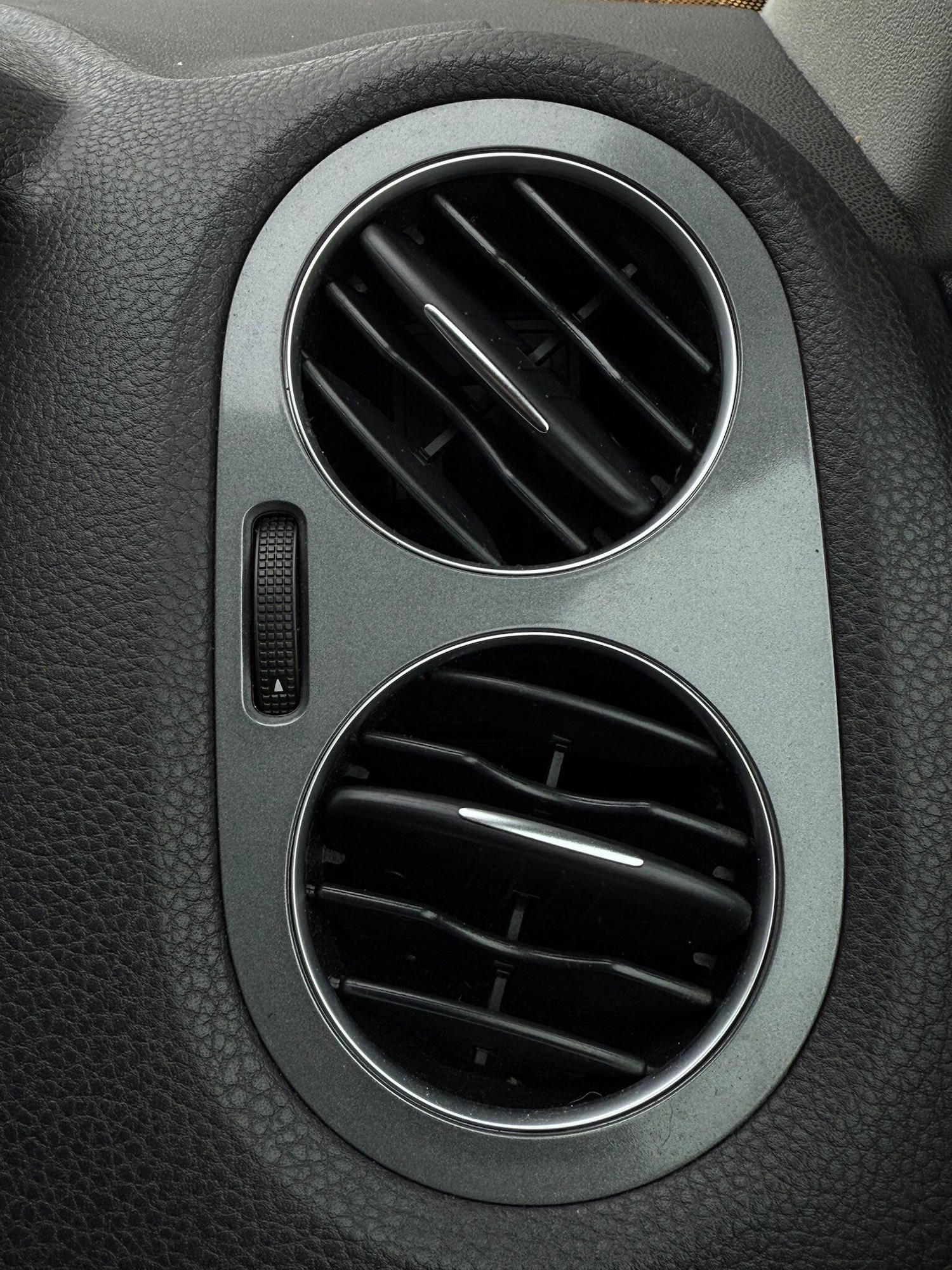 Used Volkswagen Tiguan 2014 for sale - 77892617: Photo 27