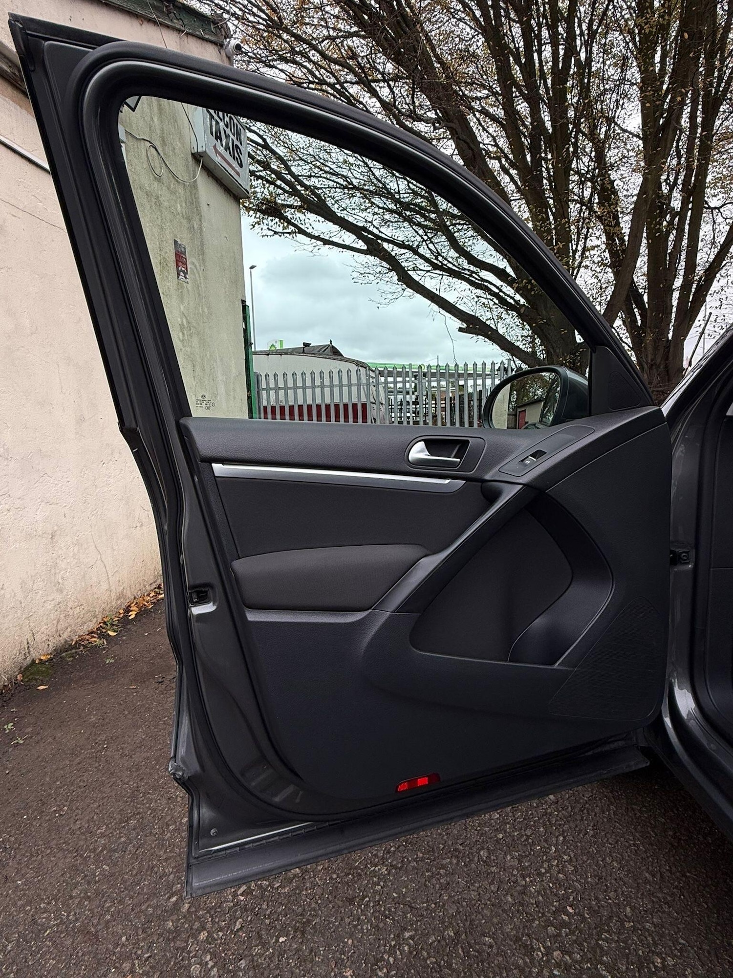 Used Volkswagen Tiguan 2014 for sale - 77892617: Photo 30