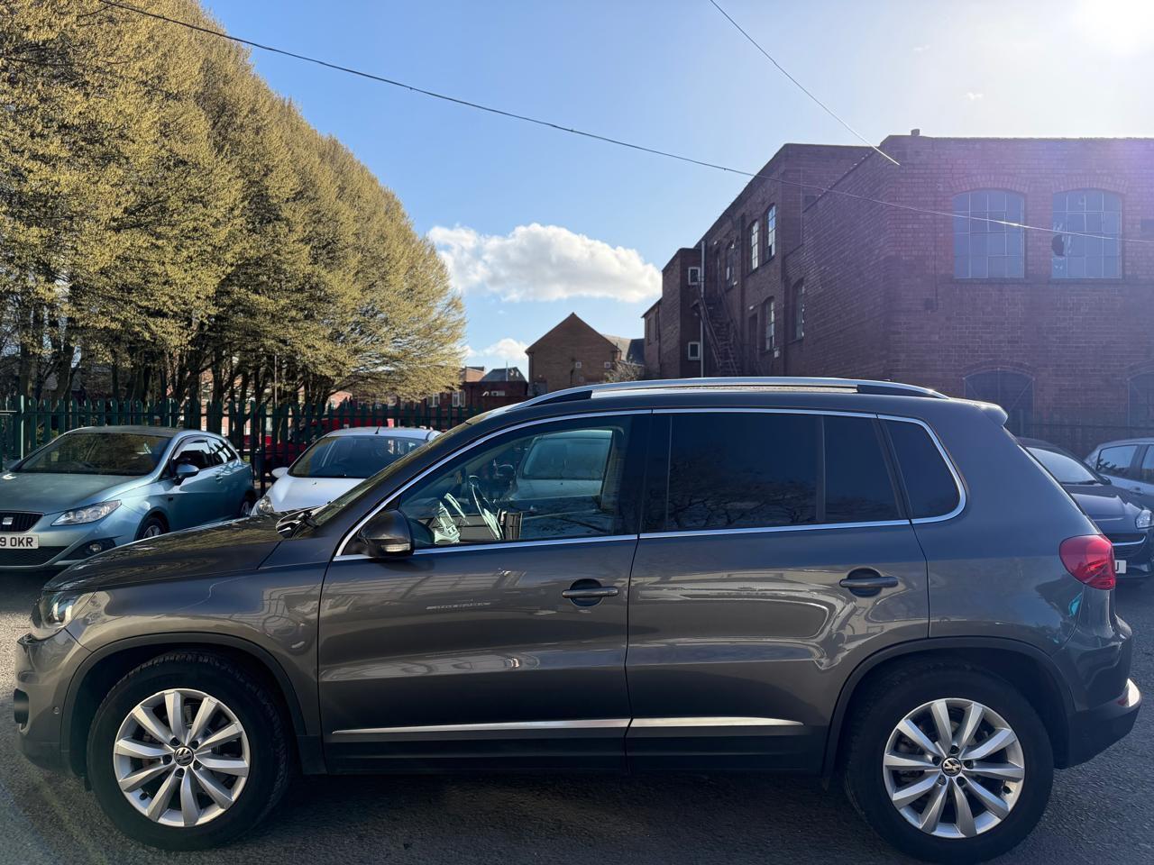 Used Volkswagen Tiguan 2014 for sale - 77892617: Photo 8