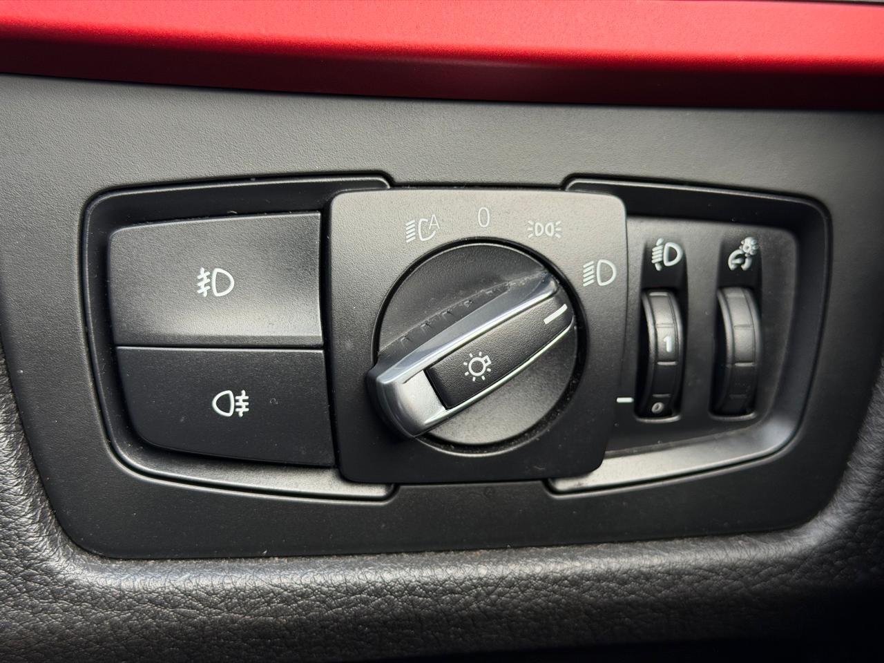 Used BMW 3 Series 2014 for sale - 77892177: Photo 24