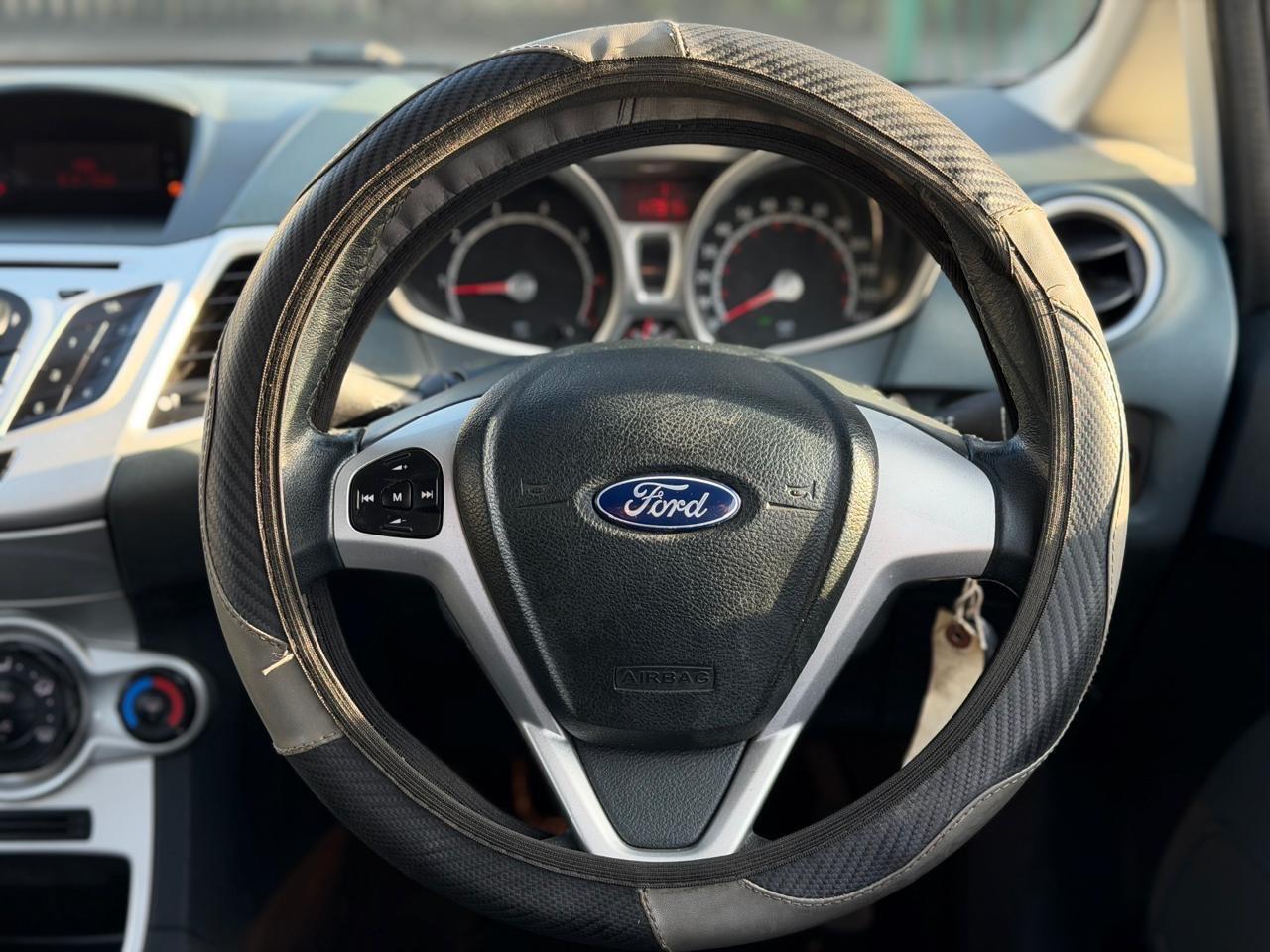 Used Ford Fiesta 2010 for sale - 77170668: Photo 11