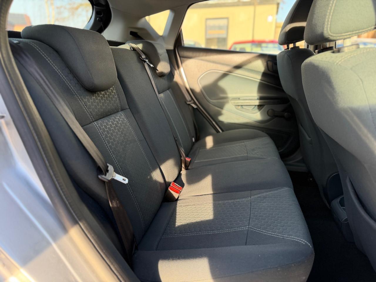 Used Ford Fiesta 2010 for sale - 77170668: Photo 28