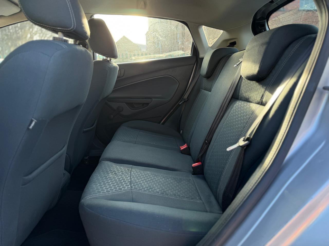 Used Ford Fiesta 2010 for sale - 77170668: Photo 31