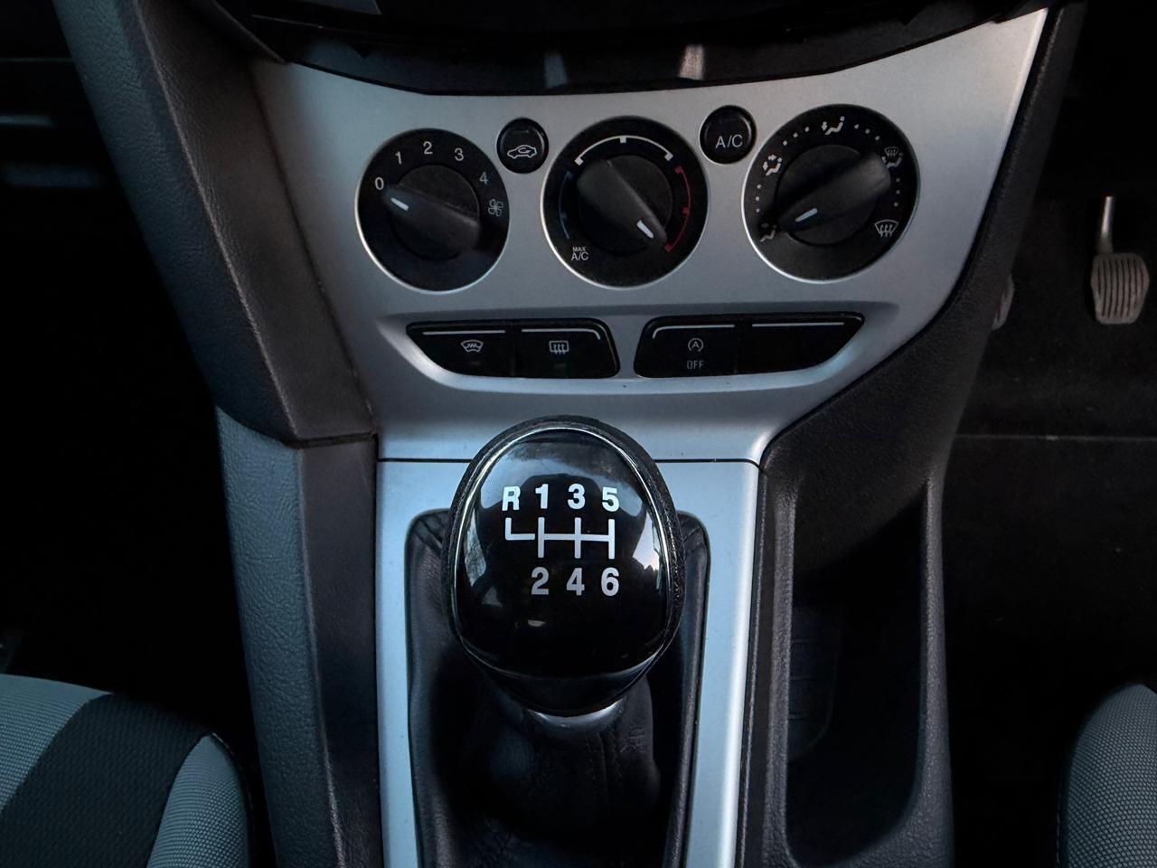 Used Ford Focus 2012 for sale - 77440510: Photo 17