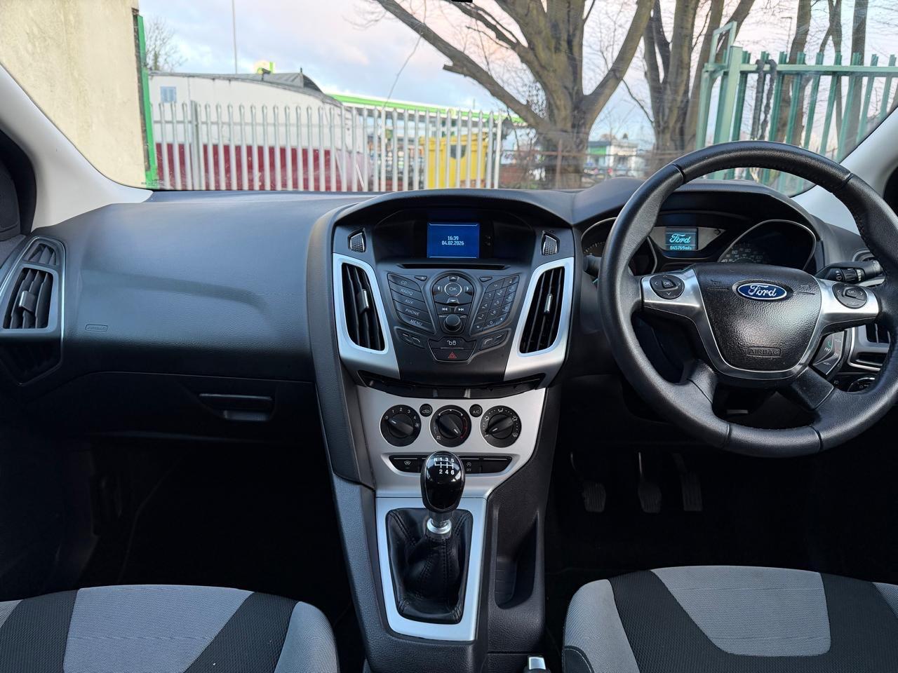 Used Ford Focus 2012 for sale - 77440510: Photo 2