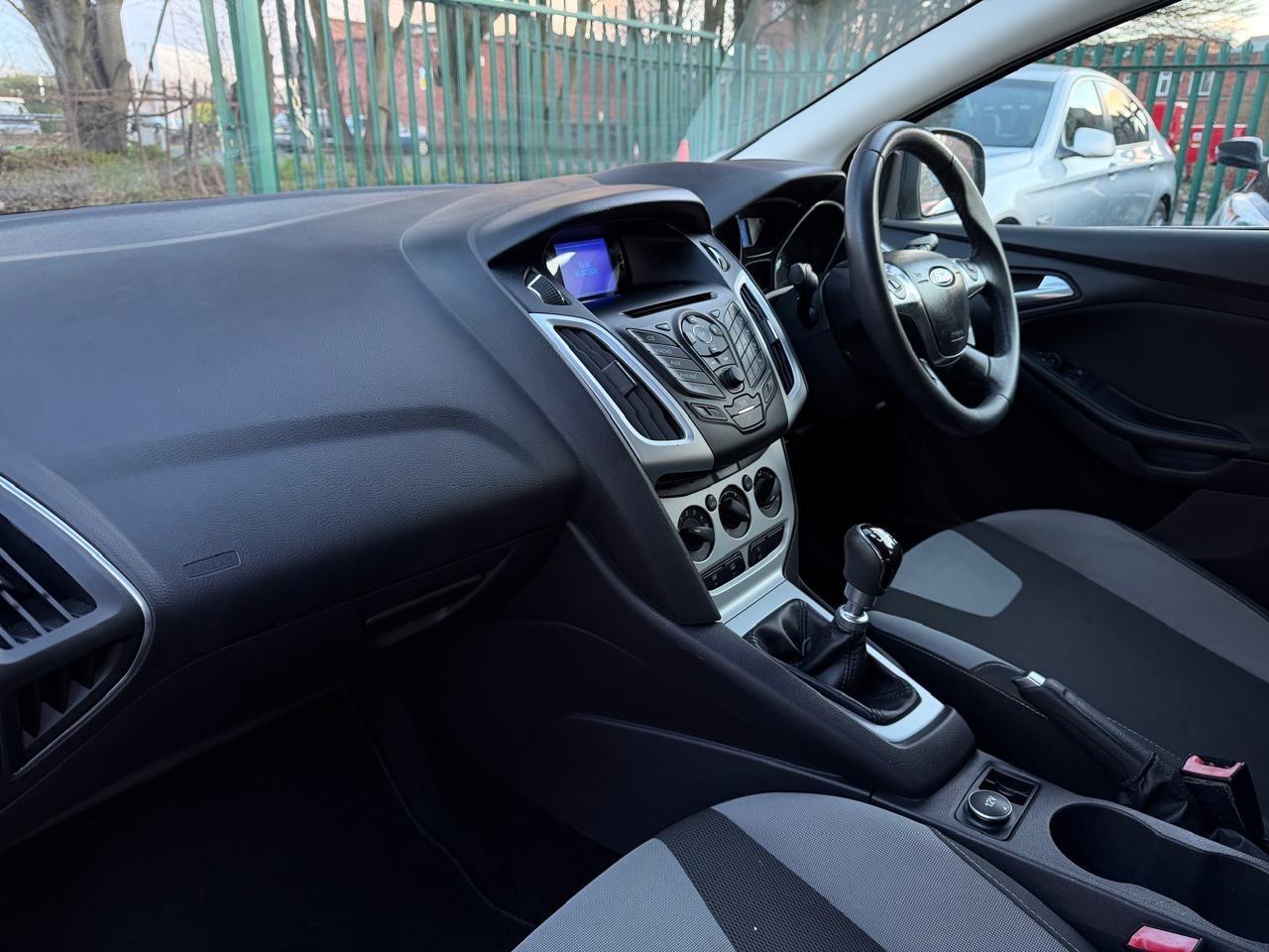 Used Ford Focus 2012 for sale - 77440510: Photo 31