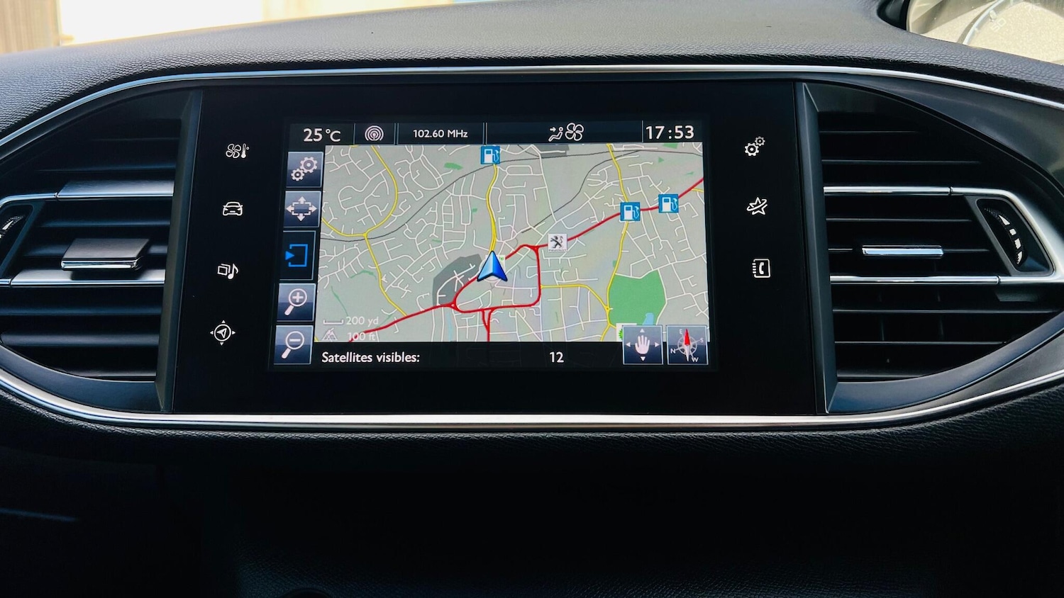 Used Peugeot 308 2014 for sale - 77170672: Photo 18