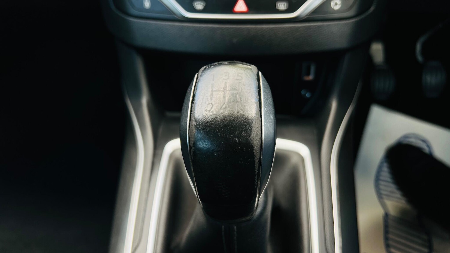 Used Peugeot 308 2014 for sale - 77170672: Photo 20