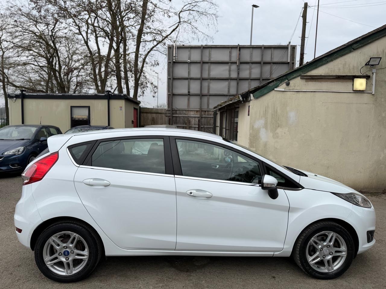 Used Ford Fiesta 2012 for sale - 78034216: Photo 11