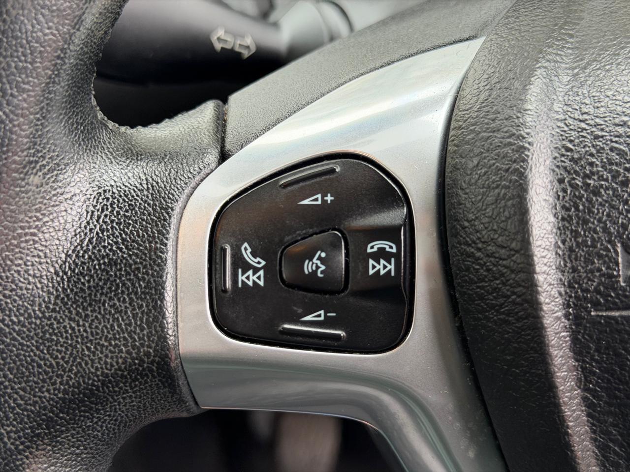 Used Ford Fiesta 2012 for sale - 78034216: Photo 21