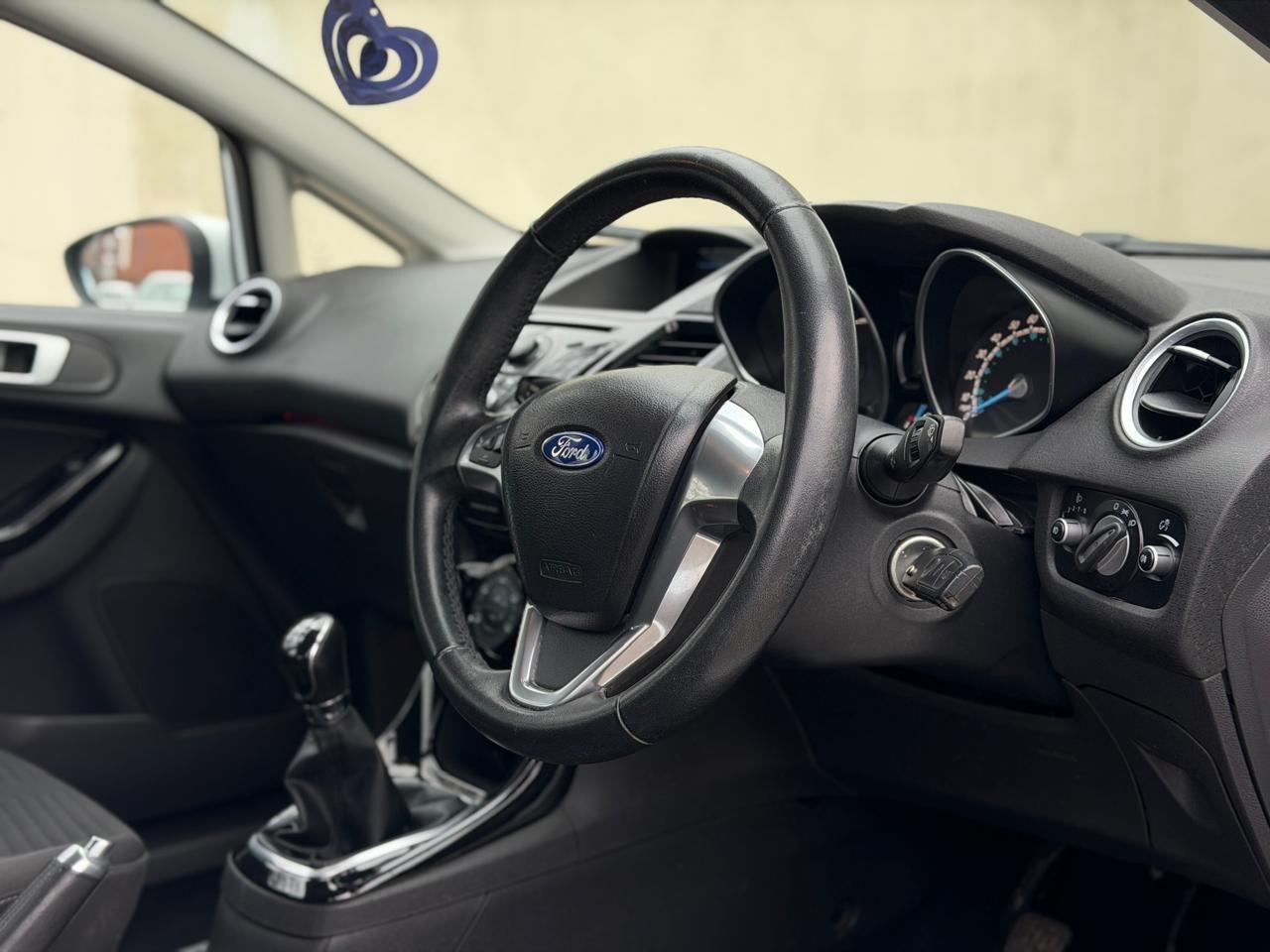 Used Ford Fiesta 2012 for sale - 78034216: Photo 27