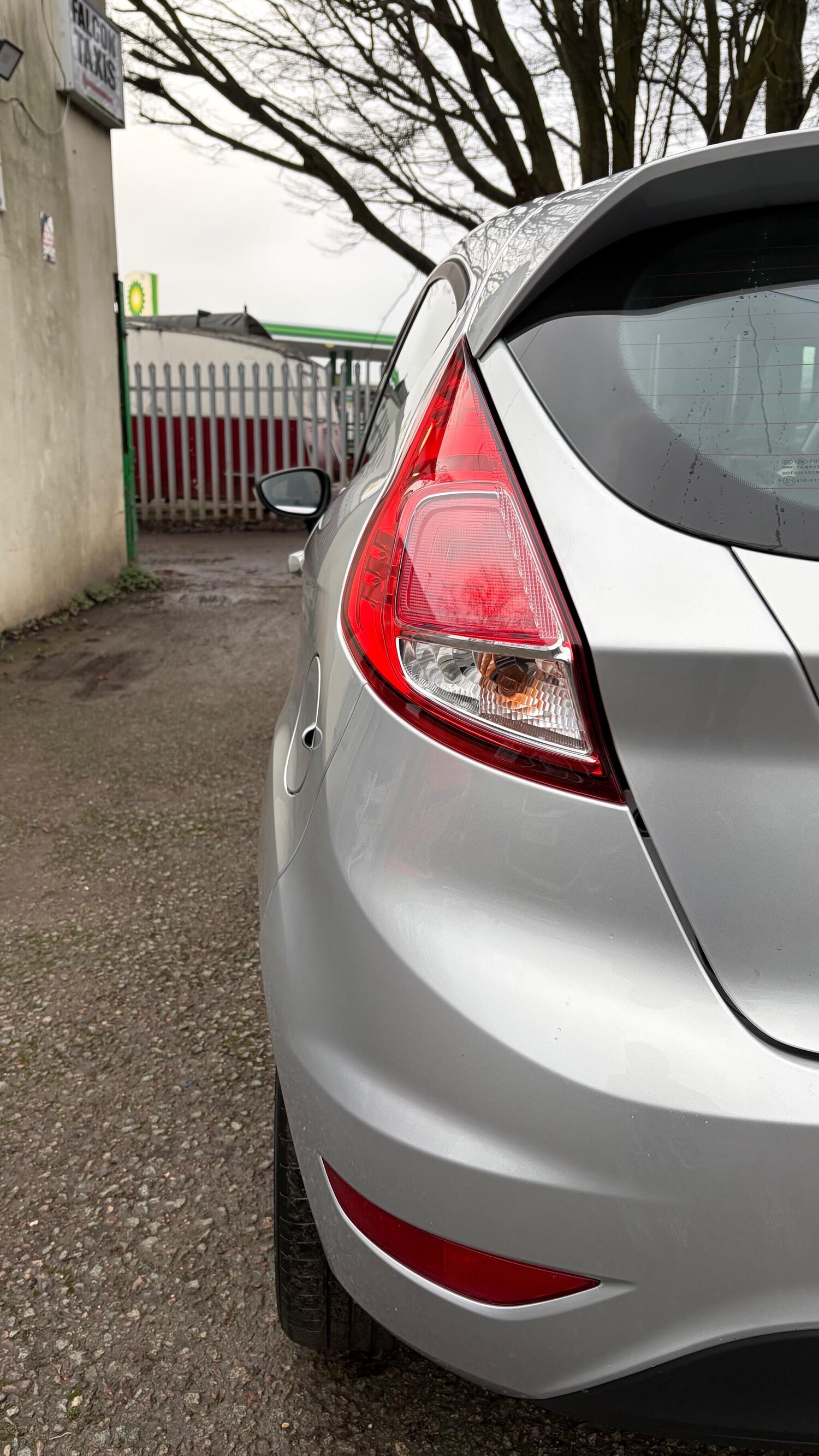 Used Ford Fiesta for sale - 78215119: Photo 32