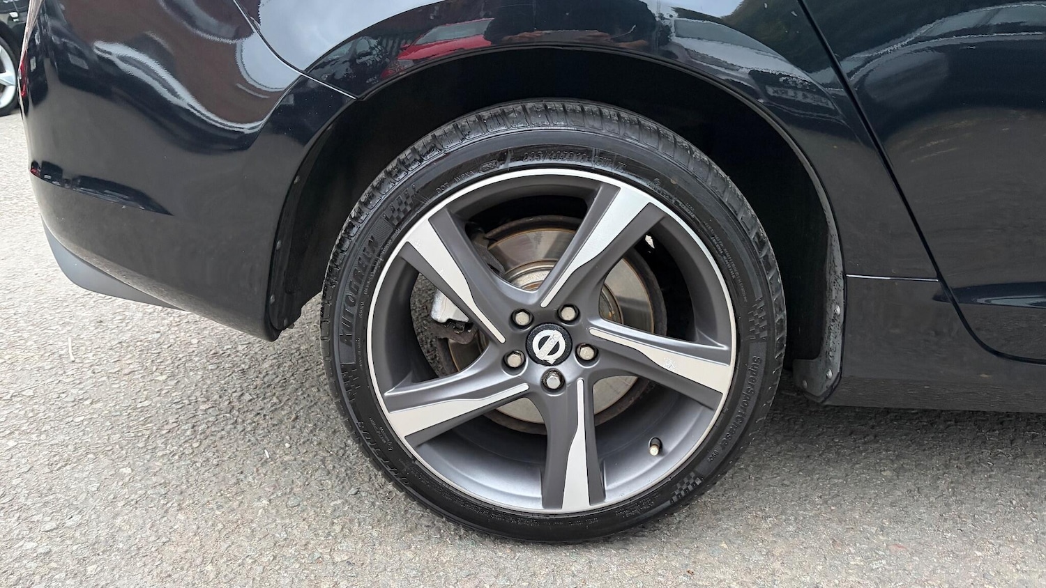 Used Volvo V60 2013 for sale - 77170684: Photo 37