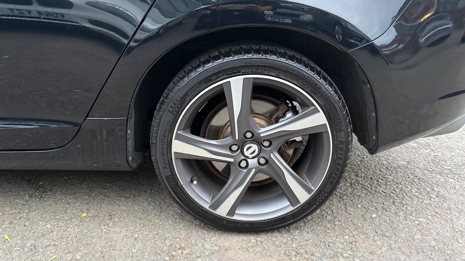 Used Volvo V60 2013 for sale - 77170684: Photo 38