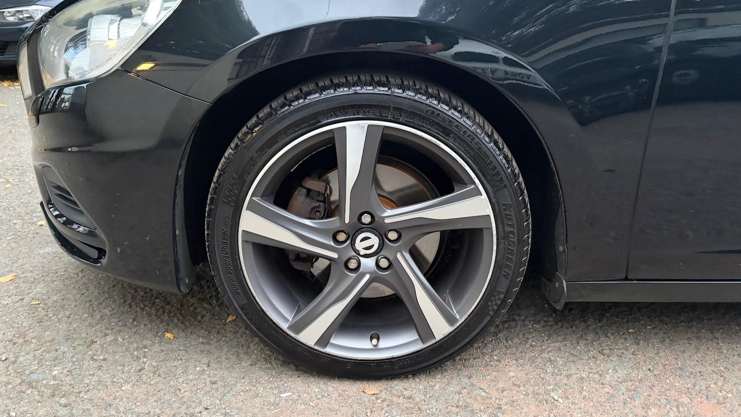 Used Volvo V60 2013 for sale - 77170684: Photo 39