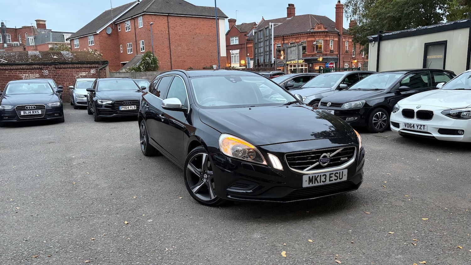 Used Volvo V60 2013 for sale - 77170684: Photo 48