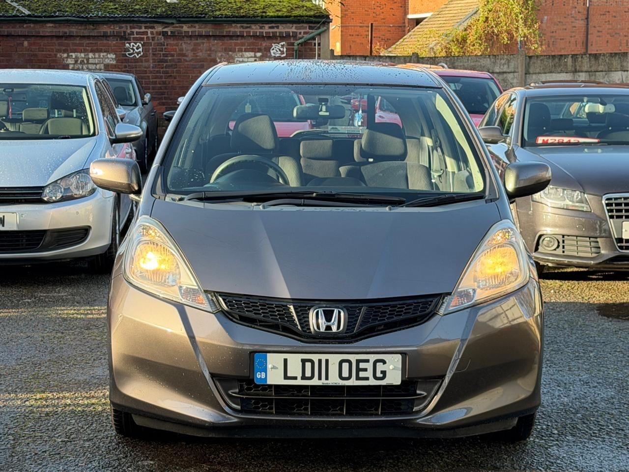 Used Honda Jazz 2011 for sale - 77170679: Photo 5
