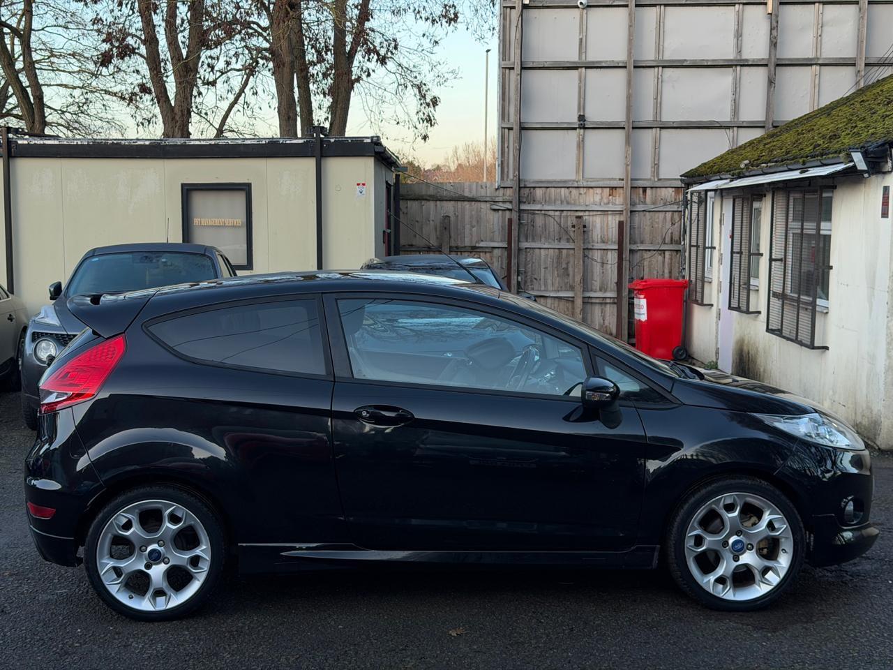 Used Ford Fiesta 2012 for sale - 77170686: Photo 11