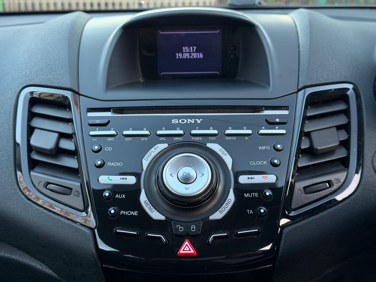 Used Ford Fiesta 2012 for sale - 77170686: Photo 15