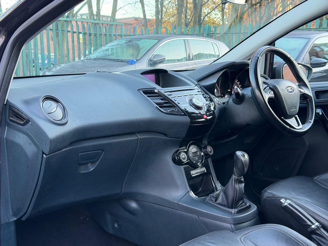 Used Ford Fiesta 2012 for sale - 77170686: Photo 25