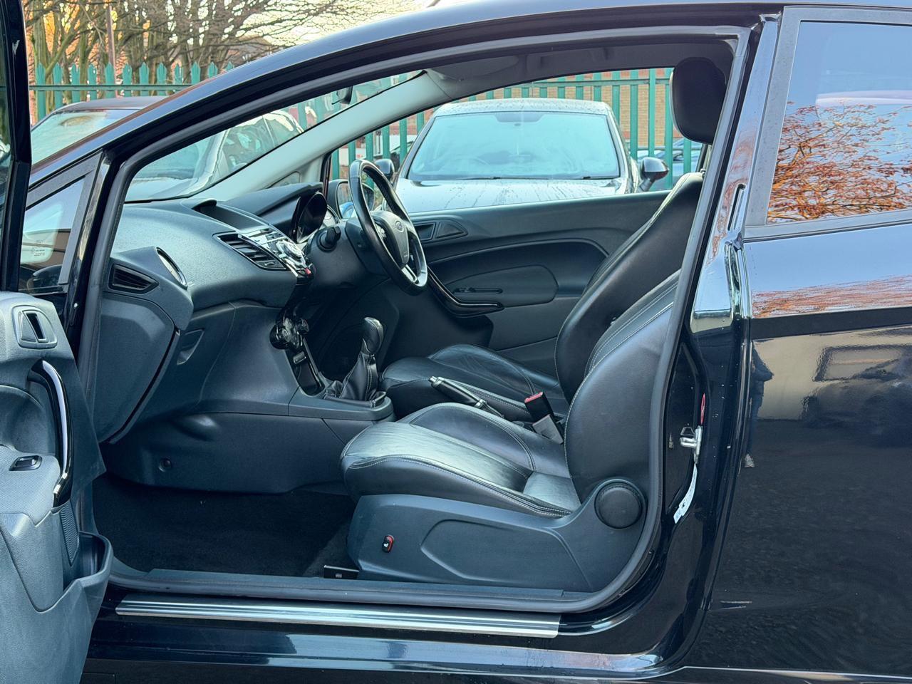 Used Ford Fiesta 2012 for sale - 77170686: Photo 26